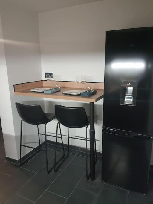 Superbe Appartement Avec Jacuzzi Et Exterieur Перпинян Екстериор снимка