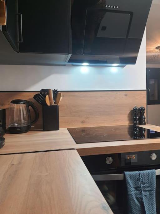 Superbe Appartement Avec Jacuzzi Et Exterieur Перпинян Екстериор снимка