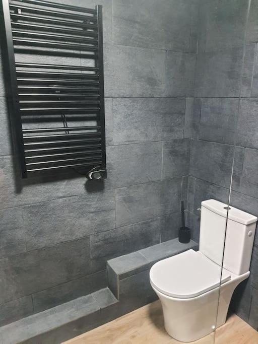Superbe Appartement Avec Jacuzzi Et Exterieur Перпинян Екстериор снимка